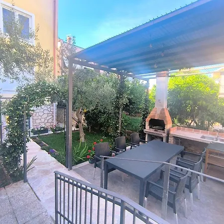 Sweet Lustig Apartament Pula